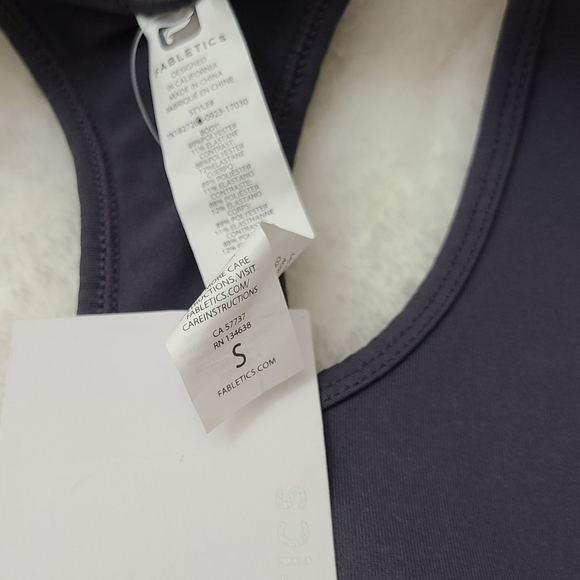𝅺Fabletics gray Cashel Curve Cinch Tank - Picture 5 of 6